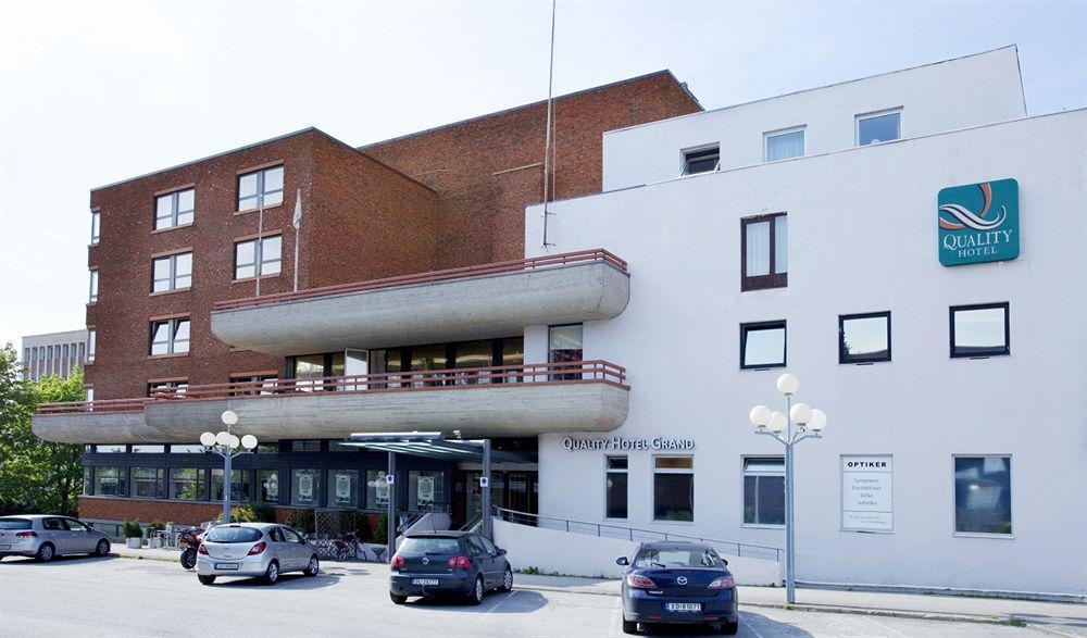 Quality Grand Hotell 4*
